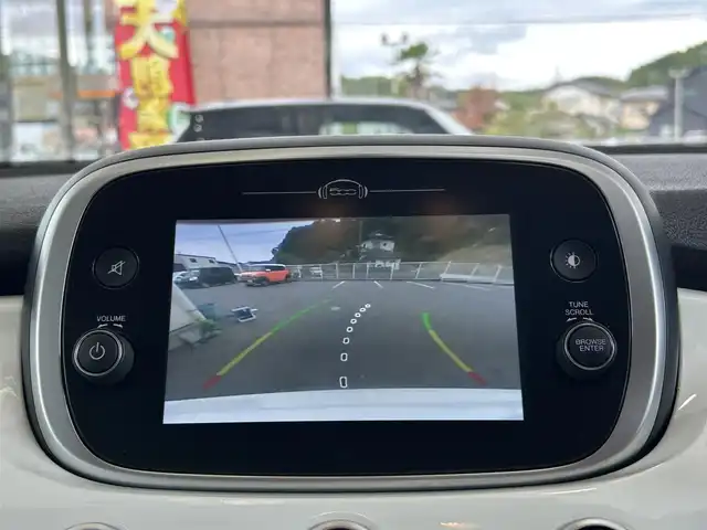 フィアット ５００Ｘ クロス 福島県 2019(令1)年 2.6万km 白 登録時走行距離：25955km/ワンオーナー/純正ディスプレイオーディオ/（AM/FM/BT接続）/レザーシート（茶）/パワーシート（D/Ｎ席）/ETC/レーダークルーズコントロール/パドルシフト/前後ドライブレコーダー/コーナーセンサー/バックカメラ/フォグランプ（前後）/電動パーキング/アイドリングストップ/オートライト/LED/純正AW/純正フロアマット/スペアキー/取扱説明書/保証書