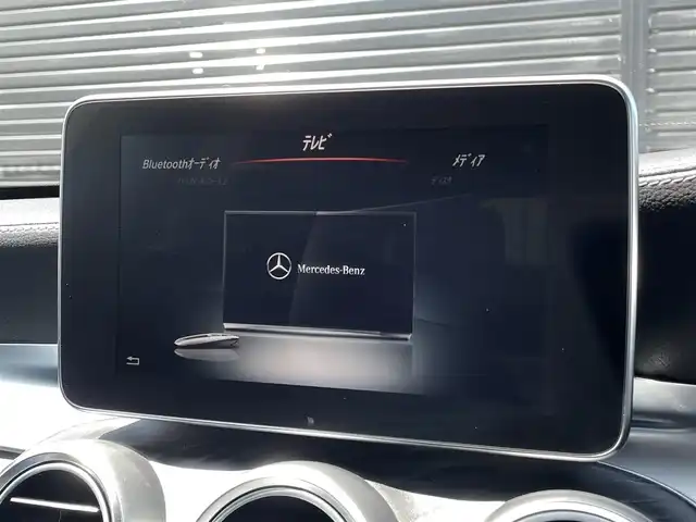 メルセデス・ベンツ Ｃ２２０ｄ ワゴン スポーツ 三重県 2016(平28)年 5万km ダイヤモンドホワイト ACC/レーダーセーフティ/純正ナビ/バックカメラ/フルセグTV/シートヒーター/パワーシート/電動リアゲート/純正18インチアルミホイール/ダイナミックセレクト/キーレスゴー/ETC車載器/ルーフレール/保証書/取扱説明書/スペアキー
