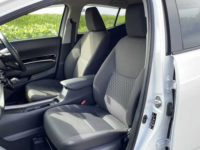 トヨタ アクア Z 新潟県 2022(令4)年 0.9万km プラチナホワイトパールマイカ 4WD/純正メモリナビ/BT/USB/全方位カメラ/ETC/ドライブレコーダー/衝突被害軽減ブレーキ/レーンキープアシスト/レーダークルーズコントロール/パーキングアシスト/コーナーセンサー/ステアリングスイッチ/100V電源/スマートキー/プッシュスタート/LEDヘッドライト/オートライト/オートハイビーム/フォグランプ/純正15インチアルミホイール