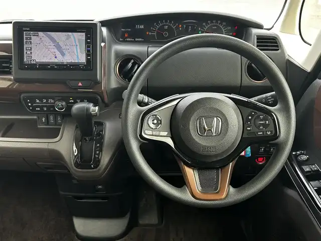 ホンダ Ｎ ＢＯＸ G･L ホンダセンシング カッパーブラウンスタイル 福島県 2019(令1)年 3.5万km パールⅡ 純正ナビ/(ＣＤ／ＤＶＤ／Ｂｌｕｅｔｏｏｔｈ)/フルセグＴＶ/バックカメラ/LEDオートライト/アダプティブクルーズコントロール/レーンキープアシストシステム/衝突軽減システム/両側パワースライドドア/プッシュスタート/前席用i-サイドエアバッグシステム＋サイドカーテンエアバッグシステム(前席/後席対応)