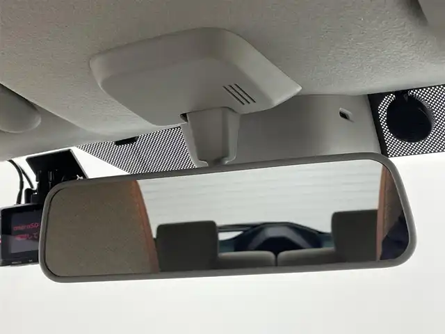 スズキ ラパン S 埼玉県 2015(平27)年 5万km フレンチミントパールメタリック レーダーブレーキサポート/社外SDナビ/(CD/DVD/Bluetooth/音楽録音/フルセグ）/バックカメラ/前後ドライブレコーダー/シートヒーター/アイドリングストップ/オートHIDライト/スマートキー