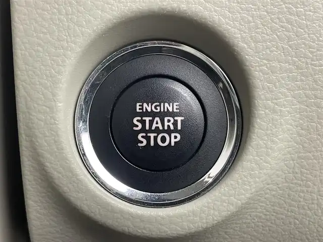 スズキ ラパン S 埼玉県 2015(平27)年 5万km フレンチミントパールメタリック レーダーブレーキサポート/社外SDナビ/(CD/DVD/Bluetooth/音楽録音/フルセグ）/バックカメラ/前後ドライブレコーダー/シートヒーター/アイドリングストップ/オートHIDライト/スマートキー