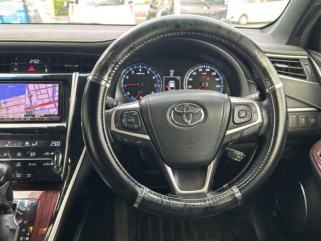 トヨタ ハリアー プレミアム 鳥取県 2015(平27)年 6.3万km ホワイトパールクリスタルシャイン HDD社外ナビ(CN-510D)/フルセグテレビ/AM/FM、CD/DVD/Bluetooth/盗難防止システム/ABS/バックカメラ/アイドリングストップ/クルーズコントロール/ドアバイザー/プッシュスタート/パワーバックドア/ETC