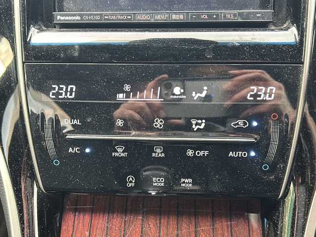 トヨタ ハリアー プレミアム 鳥取県 2015(平27)年 6.3万km ホワイトパールクリスタルシャイン HDD社外ナビ(CN-510D)/フルセグテレビ/AM/FM、CD/DVD/Bluetooth/盗難防止システム/ABS/バックカメラ/アイドリングストップ/クルーズコントロール/ドアバイザー/プッシュスタート/パワーバックドア/ETC