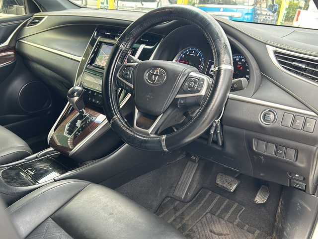 トヨタ ハリアー プレミアム 鳥取県 2015(平27)年 6.3万km ホワイトパールクリスタルシャイン HDD社外ナビ(CN-510D)/フルセグテレビ/AM/FM、CD/DVD/Bluetooth/盗難防止システム/ABS/バックカメラ/アイドリングストップ/クルーズコントロール/ドアバイザー/プッシュスタート/パワーバックドア/ETC