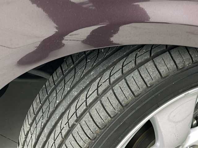 トヨタ プリウス S　マイコーデ 宮城県 2013(平25)年 4.5万km ディープアメジストマイカメタリック 禁煙車/純正7型ナビ/・BT.CD.SD.AUX/ワンセグTV/バックカメラ/100V充電/プッシュスタート/スマートキー×2/ビルトインETC/純正17インチアルミホイール/純正フロアマッド/純正ドアバイザー/純正トノカバー/キセノンヘッドライト/LEDフォグランプ/横滑り防止機能/アイドリングストップ/コーナーポール/合皮レザーシート