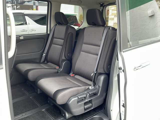 日産 セレナ e－パワー ハイウェイスター V 徳島県 2021(令3)年 6.5万km ブリリアントホワイトパール 純正10型ナビ　MM520D-L/（AM.FM.CD.DVD.BT.USB.フルセグ）/フリップダウンモニター/バックカメラ/ビルトインETC2.0/追従式クルーズコントロール/プロパイロット/両側電動スライドドア/純正15インチアルミホイール/オートブレーキホールド/自動パーキングブレーキ/サンシェード/純正ドアバイザー/ドライブレコーダー/前後コーナーセンサー