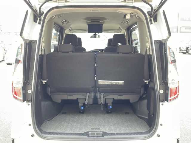 日産 セレナ e－パワー ハイウェイスター V 徳島県 2021(令3)年 6.5万km ブリリアントホワイトパール 純正10型ナビ　MM520D-L/（AM.FM.CD.DVD.BT.USB.フルセグ）/フリップダウンモニター/バックカメラ/ビルトインETC2.0/追従式クルーズコントロール/プロパイロット/両側電動スライドドア/純正15インチアルミホイール/オートブレーキホールド/自動パーキングブレーキ/サンシェード/純正ドアバイザー/ドライブレコーダー/前後コーナーセンサー