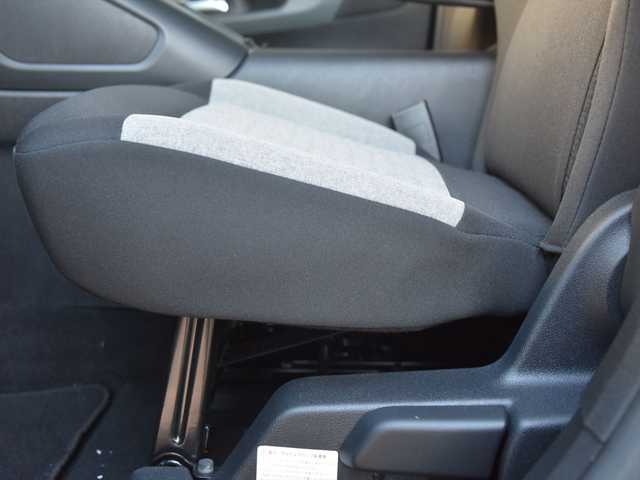 シトロエン シトロエン ベルランゴ エディション ノアール 和歌山県 2023(令5)年 1.7万km 黒 特別仕様車 /パノラミックルーフ /ACC /ディスプレイオーディオ /Bカメラ /Apple carPlay /ブラインドスポットアシスト /コーナーセンサー /LEDヘッドライト /ルーフレール /プッシュスタート /前後ドラレコ /ETC