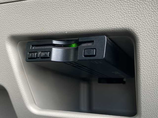 ダイハツ タント X SA Ⅲ 愛媛県 2016(平28)年 4.9万km ブライトシルバーメタリック 純正ナビ（NSZP-W65DE)/・CD DVD フルセグTV Bluetooth USB /バックカメラ /片側パワースライドドア /スマートアシストIII /・衝突軽減ブレーキ/・車線逸脱警報/・誤発進抑制機能（前後）/・先行車発進お知らせ/・オートハイビーム/運転席シートヒーター/ETC /前方ドライブレコーダー /ISOFIX/プッシュスタート/・スマートキー/保証書