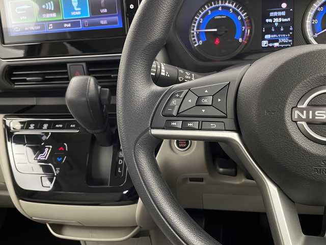 日産 ルークス X 栃木県 2023(令5)年 0.4万km ブラック 純正9型ディスプレイオーディオ/　　Bluetooth/AM/FM/スマホ連携/アラウンドビューモニター/エマージェンシーブレーキ/車線逸脱警報/ふらつき警報/オートハイビーム/コーナーセンサー/片側パワースライドドア/ハンズフリードア/純正フロアマット/オートライト/LEDヘッドライト/スマートキー/プッシュスタート