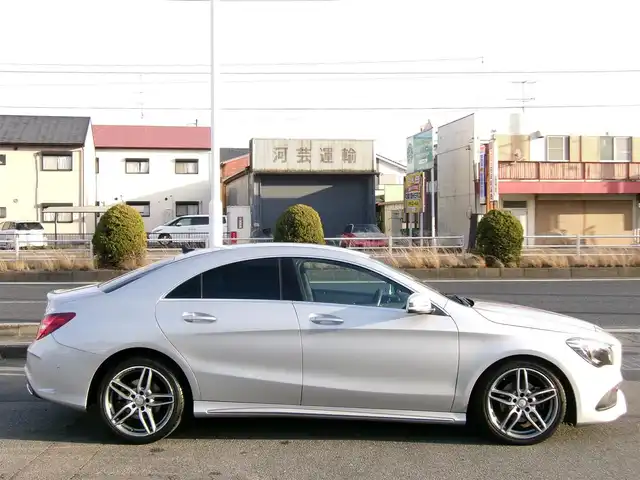 メルセデス・ベンツ ＣＬＡ１８０