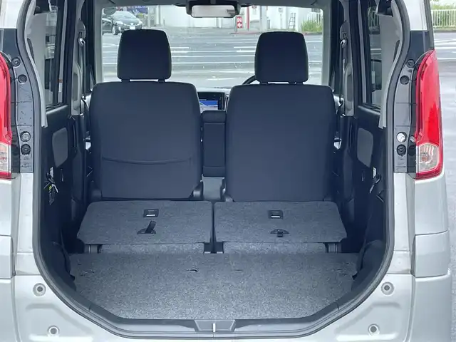 スズキ スペーシア X 宮崎県 2017(平29)年 2.8万km シルキーシルバーメタリック 純正ナビ/（CD/AM/FM/BT/USB)/フルセグTV/バックカメラ/全方位カメラ/ステアリングスイッチ/D席シートヒーター/アイドリングストップ/左側パワースライドドア/衝突防止機能/ヘッドライトレベライザー
