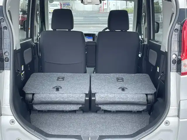 スズキ スペーシア X 宮崎県 2017(平29)年 2.8万km シルキーシルバーメタリック 純正ナビ/（CD/AM/FM/BT/USB)/フルセグTV/バックカメラ/全方位カメラ/ステアリングスイッチ/D席シートヒーター/アイドリングストップ/左側パワースライドドア/衝突防止機能/ヘッドライトレベライザー