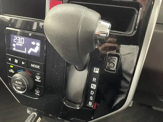 トヨタ タンク G コージーエディション 富山県 2020(令2)年 1.9万km パールホワイトⅢ 純正ナビ（AM/FM/DVD/BT/フルセグ）/バックカメラ/ドライブレコーダー/ETC/両側パワースライドドア/衝突被害軽減システム/クルーズコントロール/コーナーセンサー/横滑り防止装置/アイドリングストップ/オートハロゲンライト/オートマチックハイビーム/社外アルミホイール/社外フロアマット/スマートキー/スペアキー
