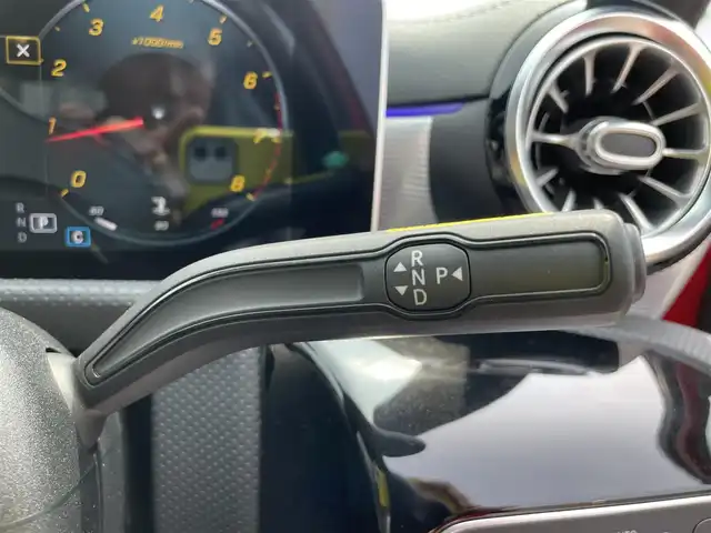 メルセデス・ベンツ Ａ２５０ 4MATIC AMGライン 石川県 2020(令2)年 5.8万km ジュピターレッド 4WD/ワンオーナー/AMGアルミホイール/純正ナビ/TV/全方位カメラ/LEDヘッドライト/ムーンルーフ/革シート/電動シート&シートヒーター/レーダークルーズ/衝突軽減ブレーキ/ブルメスターサウンド/アドバンストパッケージ/AMGエクスクルーシブパッケージ/スマートキー/Pスタート/保証書/取説
