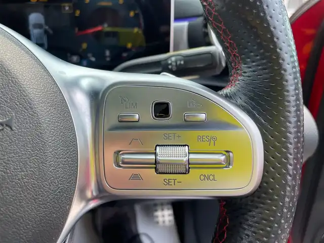 メルセデス・ベンツ Ａ２５０ 4MATIC AMGライン 石川県 2020(令2)年 5.8万km ジュピターレッド 4WD/ワンオーナー/AMGアルミホイール/純正ナビ/TV/全方位カメラ/LEDヘッドライト/ムーンルーフ/革シート/電動シート&シートヒーター/レーダークルーズ/衝突軽減ブレーキ/ブルメスターサウンド/アドバンストパッケージ/AMGエクスクルーシブパッケージ/スマートキー/Pスタート/保証書/取説