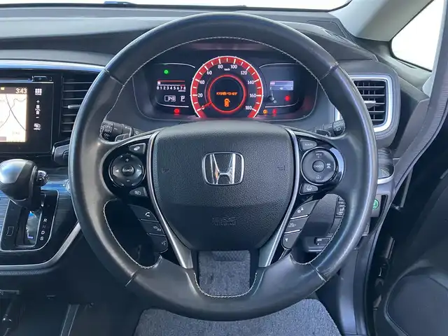 ホンダ オデッセイ アブソルート EX 高知県 2015(平27)年 7.6万km クリスタルブラックパール 純正ナビ/Bluetooth接続/ETC/ドライブレコーダー/クルーズコントロール/バックカメラ/運転席パワーシート/WAC/フルセグテレビ/純正フロアマット/純正18インチアルミホイール/両側パワースライドドア/横滑り防止装置/盗難防止装置/衝突被害軽減システム/LEDヘッドライト