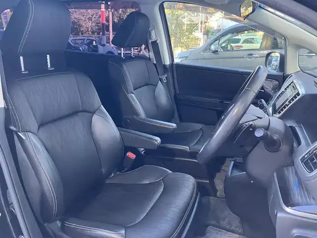 ホンダ オデッセイ アブソルート EX 高知県 2015(平27)年 7.6万km クリスタルブラックパール 純正ナビ/Bluetooth接続/ETC/ドライブレコーダー/クルーズコントロール/バックカメラ/運転席パワーシート/WAC/フルセグテレビ/純正フロアマット/純正18インチアルミホイール/両側パワースライドドア/横滑り防止装置/盗難防止装置/衝突被害軽減システム/LEDヘッドライト