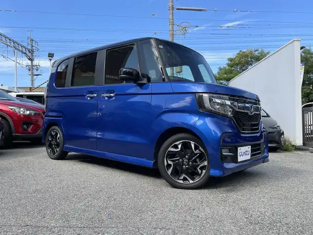 ホンダ Ｎ ＢＯＸ G L ターボ ホンダセンシング 兵庫県 2017(平29)年 8.7万km ブリリアントスポーティブルーメタリック2トーン (株)IDOMが運営する【じしゃロン西宮店】の自社ローン専用車両になります。こちらは現金またはオートローンご利用時の価格です。自社ローンご希望の方は別途その旨お申付け下さい/＊ETC/＊バックカメラ/＊クルーズコントロールあり/＊フルセグ/＊USBあり/＊両側パワスラ/＊横滑り防止装置/＊レーンキープアシストあり/＊オートライト/＊衝突被害軽減システム