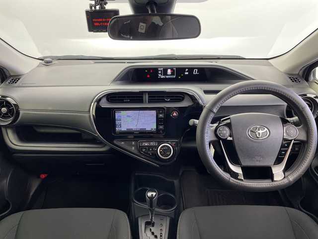 トヨタ アクア S スタイルブラック 愛知県 2019(令1)年 1.7万km シルバーM 禁煙車/パイオニアSDナビ・TV/CD・DVD再生/バックカメラ/前後ドライブレコーダー/プリクラッシュセーフティ/スマートキー/エンジンプッシュスタート/LEDヘッドライト/LEDフォグライト/クリアランスソナー