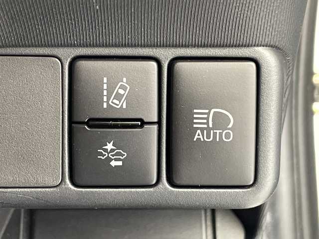 トヨタ アクア S スタイルブラック 愛知県 2019(令1)年 1.7万km シルバーM 禁煙車/パイオニアSDナビ・TV/CD・DVD再生/バックカメラ/前後ドライブレコーダー/プリクラッシュセーフティ/スマートキー/エンジンプッシュスタート/LEDヘッドライト/LEDフォグライト/クリアランスソナー