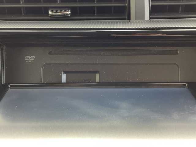 トヨタ アクア S スタイルブラック 愛知県 2019(令1)年 1.7万km シルバーM 禁煙車/パイオニアSDナビ・TV/CD・DVD再生/バックカメラ/前後ドライブレコーダー/プリクラッシュセーフティ/スマートキー/エンジンプッシュスタート/LEDヘッドライト/LEDフォグライト/クリアランスソナー