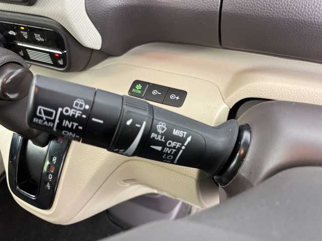 ホンダ Ｎ ＢＯＸ G L ホンダセンシング 道央・札幌 2020(令2)年 7.9万km プラチナホワイトパール ・4WD/・社外メモリナビ/・CD/Bluetooth接続/・バックカメラ/・ビルトインETC/・衝突軽減ブレーキ/・アダプティブクルーズコントロール/・レーンキープアシスト/・片側パワースライドドア/・前席シートヒーター/ベンチシート/・電動格納ミラー/ミラーヒーター/・プッシュスタート/スマートキー/・ステアリングスイッチ