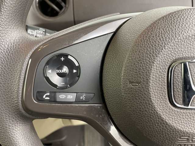 ホンダ Ｎ ＢＯＸ G L ホンダセンシング 道央・札幌 2020(令2)年 7.9万km プラチナホワイトパール ・4WD/・社外メモリナビ/・CD/Bluetooth接続/・バックカメラ/・ビルトインETC/・衝突軽減ブレーキ/・アダプティブクルーズコントロール/・レーンキープアシスト/・片側パワースライドドア/・前席シートヒーター/ベンチシート/・電動格納ミラー/ミラーヒーター/・プッシュスタート/スマートキー/・ステアリングスイッチ