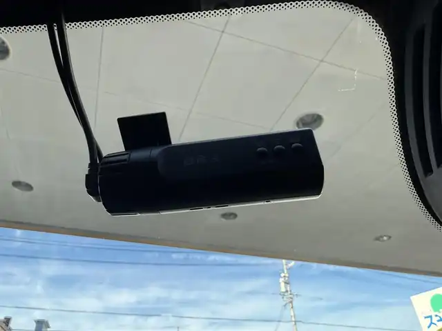 ボルボ Ｖ６０ クロスカントリー T5 AWD 愛知県 2020(令2)年 3.1万km ぺブルグレー /ワンオーナー//4WD//純正ナビ//純正フルセグTV//FM/CD/BT/USB/iPod//バック/サイド/フロント/全周囲カメラ//ETC//前後ドライブレコーダー//ルーフレール//harman/karadonサウンド//トノカバー//追従機能付きクルーズコントロール//ブラインドスポットモニター//ヘッドアップディスプレイ//パークアシストパイロット//クロス・トラフィック・アラート//横滑り防止装置//レーンアシスト//衝突被害軽減ブレーキ//リラクゼーション機能//電動パーキングブレーキ//オートホールドスイッチ//パワーバックドア//ステアスイッチ//純正LEDオートライト//オートハイビーム//アクティブペンティングライト//フロントフォグランプ//純正フロアマット//純正19インチアルミホイール//パワーシート(D/N)//メモリーシート(D/N)//シートヒーター(D/N)//エアシート(D/N)//電格ミラー//ISOFIX//ダブル/サイド/カーテンエアバック//スマートキー//スペアキー1本//取扱説明書//ナビ説明書//保証書//ディーラー記録簿(R3/R4/R5)