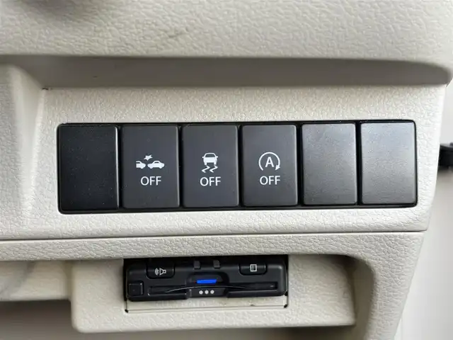 スズキ ラパン X 熊本県 2019(平31)年 7.1万km フォーンベージュメタリック/ホワイト2トーンルーフ ワンオーナー/レーダーブレーキサポート/プッシュスタート/社外ナビ/（CD・DVD・フルセグTV・BTオーディオ・SD）/ETC/純正14インチAW/右前席シートヒーター/HIDヘッドライト/オートライト/横滑り防止装置/ウィンカーミラー/純正フロアマット/純正ドアバイザー/新車保証書/取扱説明書/スマートスペアキー×1本