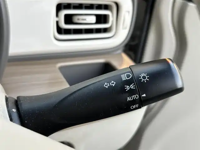 スズキ ラパン X 熊本県 2019(平31)年 7.1万km フォーンベージュメタリック/ホワイト2トーンルーフ ワンオーナー/レーダーブレーキサポート/プッシュスタート/社外ナビ/（CD・DVD・フルセグTV・BTオーディオ・SD）/ETC/純正14インチAW/右前席シートヒーター/HIDヘッドライト/オートライト/横滑り防止装置/ウィンカーミラー/純正フロアマット/純正ドアバイザー/新車保証書/取扱説明書/スマートスペアキー×1本