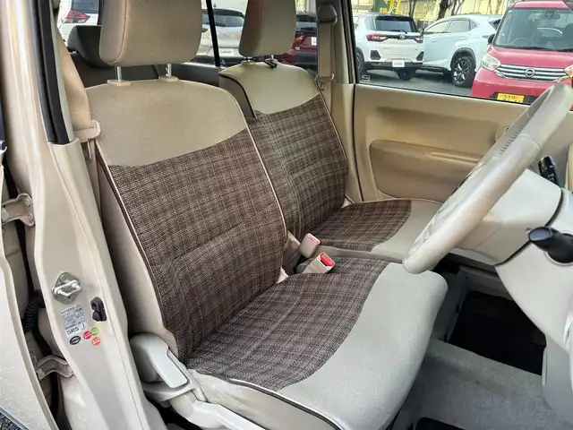 スズキ ラパン X 熊本県 2019(平31)年 7.1万km フォーンベージュメタリック/ホワイト2トーンルーフ ワンオーナー/レーダーブレーキサポート/プッシュスタート/社外ナビ/（CD・DVD・フルセグTV・BTオーディオ・SD）/ETC/純正14インチAW/右前席シートヒーター/HIDヘッドライト/オートライト/横滑り防止装置/ウィンカーミラー/純正フロアマット/純正ドアバイザー/新車保証書/取扱説明書/スマートスペアキー×1本