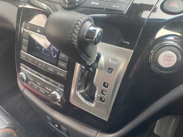 日産 エルグランド 350ハイウェイスター プレミアム 青森県 2019(令1)年 2.8万km メタルグレー ワンオーナー/パートタイム4WD/メーカーOPナビ(BT/フルセグ/DVD/CD/ラジオ)/アラウンドビューモニター/両側パワースライドドア/プロパイロット/エマージェンシーブレーキ/レーンアシスト/前席シートヒーター/スマートルームミラー/パワーバックドア/LEDヘッドライト/フォグライト/マルチファンクションコンソール/ドライブレコーダー(前方)/コーナーセンサー/レーダー探知機/メモリー付きパワーシート/ビルトインETC/スペアキー/新車時保証書/取扱説明書/記録簿（R2/R3/R4/R5/R6）