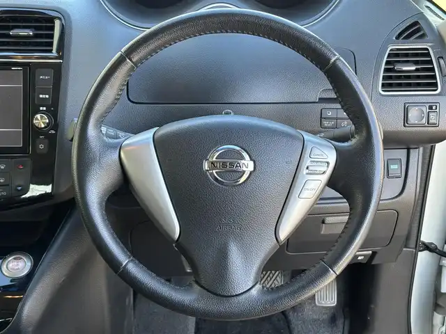 日産 セレナ ハイウェイS G S HV Aセーフ 茨城県 2014(平26)年 6.7万km ブリリアントホワイトパール 純正ナビ/　(CD/DVD/USB/Bluetooth/ワンセグ)/後席モニター/アラウンドビューモニター/クルーズコントロール/両側パワースライドドア/ETC/LEDヘッドライト/社外スタッドレスタイヤ付属/純正アルミホイール/レーンキープアシスト/コーナーセンサー/オートライト/Wエアバック