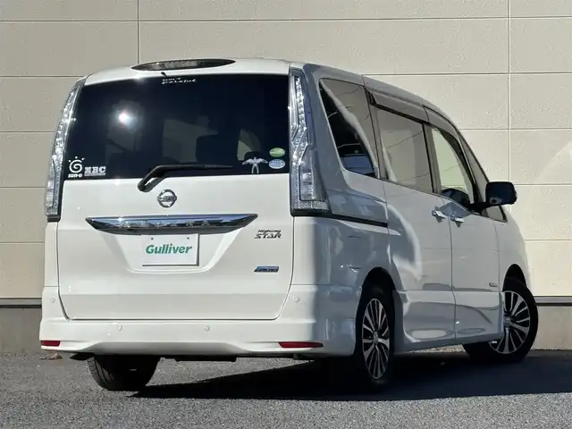 日産 セレナ ハイウェイS G S HV Aセーフ 茨城県 2014(平26)年 6.7万km ブリリアントホワイトパール 純正ナビ/　(CD/DVD/USB/Bluetooth/ワンセグ)/後席モニター/アラウンドビューモニター/クルーズコントロール/両側パワースライドドア/ETC/LEDヘッドライト/社外スタッドレスタイヤ付属/純正アルミホイール/レーンキープアシスト/コーナーセンサー/オートライト/Wエアバック