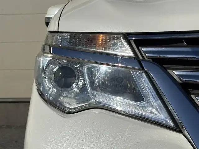 日産 セレナ ハイウェイS G S HV Aセーフ 茨城県 2014(平26)年 6.7万km ブリリアントホワイトパール 純正ナビ/　(CD/DVD/USB/Bluetooth/ワンセグ)/後席モニター/アラウンドビューモニター/クルーズコントロール/両側パワースライドドア/ETC/LEDヘッドライト/社外スタッドレスタイヤ付属/純正アルミホイール/レーンキープアシスト/コーナーセンサー/オートライト/Wエアバック