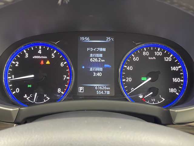 日産 エルグランド 250ハイウェイスターS 兵庫県 2015(平27)年 6.2万km ブリリアントホワイトパール ・純正ナビ&CD&TV&BT&MSV/・純正リアフリップダウンモニター/・アラウンドビューモニター/・ビルトインETC/・ドライブレコーダー/・パワーバックドア/・両側パワースライドドア/・クルーズコントロール/・ハーフレザーシート/・社外ツイーター/・ステアリングスイッチ/・LEDライト/・LEDフォグランプ/・AC100V電源/・オートライト /・社外ツイーター/・横滑り防止装置/・スマートキー/・プッシュスタート