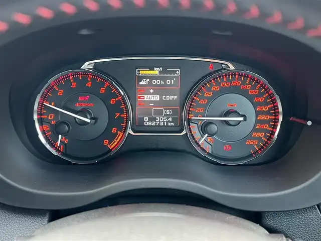 スバル ＷＲＸ ＳＴＩ STI タイプS 福井県 2015(平27)年 8.3万km クリスタルホワイトP スマートキー/プッシュスタート/６MT/LEDヘッドライト/オートライト/デュアルエアコン/HKSマフラー/HKSインテーク/ブローオフバルブ/盗難セキュリティ/STI18インチアルミ/純正フロアマット/ナビ取扱説明書有