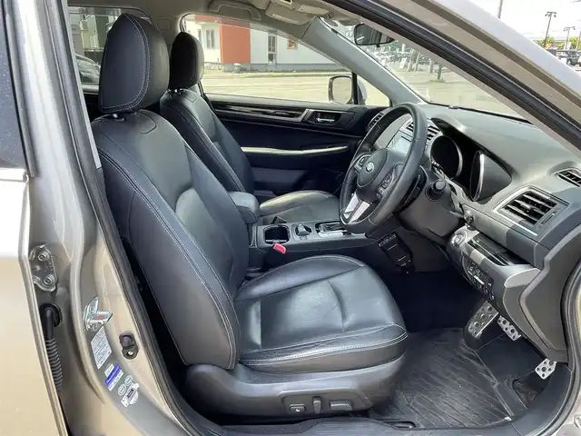 スバル アウトバック リミテッド 道央・札幌 2015(平27)年 12.2万km タングステンM ４WD/ワンオーナー/社外メモリーナビ/CD/DVD/BT/フルセグ/衝突被害軽減ブレーキ/横滑り防止装置/レーダークルーズコントロール/レーンキープアシスト/ヒルスタートアシスト/X-MODE/SI-DRIVE/バック/フロントカメラ/ビルトインETC/ドライブレコーダー/アイドリングストップ/パワーバックドア/前席パワーシート/D席メモリーシート/レザーシート/革巻きステアリング/ステアリングリモコン/パドルシフト/電動パーキング/レーダー探知機/プッシュスタート/スマートキー/LEDヘッドライト/オートライト/フォグランプ/電動格納ミラー/ヒーテッドドアミラー/ウィンカーミラー/純正ラバーフロアマット/ドアバイザー/純正AW付冬タイヤ積込/225/65/R17/2020年/山7mm