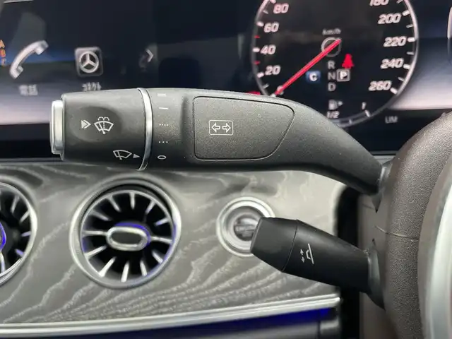 メルセデス・ベンツ ＣＬＳ２２０ｄ スポーツ エクスクルーシブPKG 東京都 2019(令1)年 4.7万km オブシディアンブラック メーカーHDDナビ/レーダーセーフティパッケージ/ステアリングアシスト/LKA/BSA/ACC/パドルシフト/６４色アンビエントライト/１２フルセグテレビ/全方位カメラ/HUD/エアサス/サンルーフ/黒革シート/前後ドライブレコーダー/前席ヒーターシート/２．０ETC/パワーバックドア