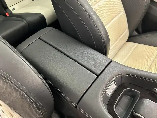 メルセデス・ベンツ ＧＬＥ３００ｄ 4MATIC AMGライン 岡山県 2019(令1)年 2.7万km ダイヤモンドホワイト 純正ナビ　（Bluetooth/全方位カメラ　/ブルメスタ―　/アンゼエントライト　/パノラマガラスサンルーフ　/レザーシート　/シートヒーター　/エアーシート　/ランニングボード　/ワイヤレスチャージ　/ＬＥＤヘッドライト　/オートライト/オートワイパー/アクティブレーンキーピングアシスト/アクティブブレーキアシスト/アテンションアシスト/BSA/レーンチェンジアシスト/PTG/カップホルダー