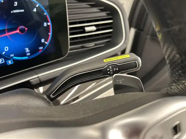 メルセデス・ベンツ ＧＬＥ３００ｄ 4MATIC AMGライン 岡山県 2019(令1)年 2.7万km ダイヤモンドホワイト 純正ナビ　（Bluetooth/全方位カメラ　/ブルメスタ―　/アンゼエントライト　/パノラマガラスサンルーフ　/レザーシート　/シートヒーター　/エアーシート　/ランニングボード　/ワイヤレスチャージ　/ＬＥＤヘッドライト　/オートライト/オートワイパー/アクティブレーンキーピングアシスト/アクティブブレーキアシスト/アテンションアシスト/BSA/レーンチェンジアシスト/PTG/カップホルダー