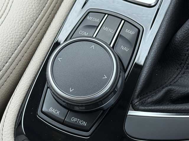 ＢＭＷ ２１８ｄ アクティブツアラー ラグジュアリー 静岡県 2019(令1)年 4.7万km ミネラルホワイト 取説、保証書/純正ナビ/バックカメラ/パークディスタンスコントロール/ミラー一体型ETC/パワーバックドア（スマートオープナー）/アダプティブクルーズコントロール（ACC）/インテリジェントセーフティー/白レザーシート/パワーシート/シートヒーターDN席/ヘッドアップディスプレイ/LEDヘッドライト/ドライブレコーダー前後/社外レーダー探知機/スペアキー×1