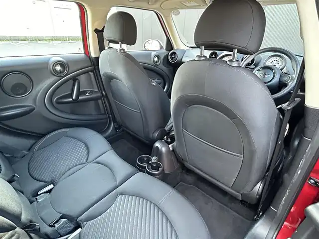 ＭＩＮＩ ミニ クロスオーバー クーパー S オール4 道東・釧路十勝 2014(平26)年 7.3万km ブレイジングレッド ワンオーナー車/純正オーディオ/CD/AM/FM/パドルシフト/純正フロアマット/MTモード付きAT/プッシュスタート/リモコンキー/スペア1本/キセノンヘッドライト/オートライト/フロント/リアフォグライト/ETC