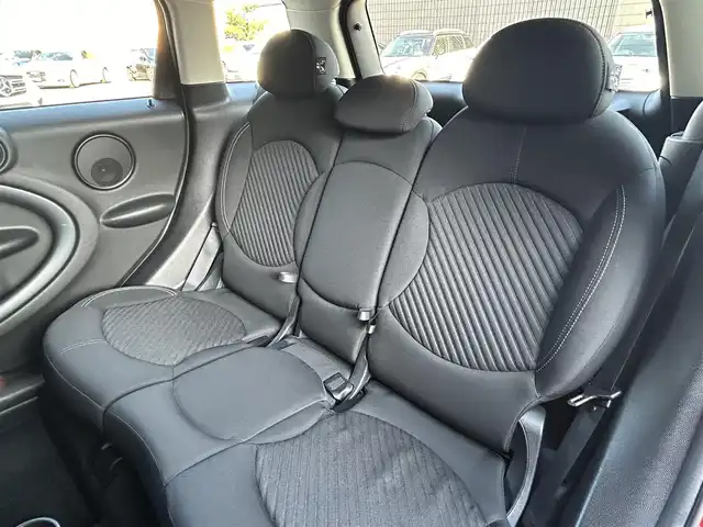 ＭＩＮＩ ミニ クロスオーバー クーパー S オール4 道東・釧路十勝 2014(平26)年 7.3万km ブレイジングレッド ワンオーナー車/純正オーディオ/CD/AM/FM/パドルシフト/純正フロアマット/MTモード付きAT/プッシュスタート/リモコンキー/スペア1本/キセノンヘッドライト/オートライト/フロント/リアフォグライト/ETC