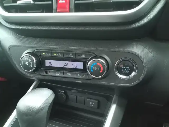 トヨタ ライズ G 福井県 2020(令2)年 6万km ブラックマイカメタリック 衝突被害軽減システム/先行車発進検知/ディーラーオプションナビ（NSZT-W68T）/・（フルセグTV/CD/DVD/Bluetooth）/バックカメラ/ビルトインETC/オートLEDライト/電動格納ウィンカーミラー/フロントフォグランプ/純正フロアマット/純正16インチAW/スマートキー