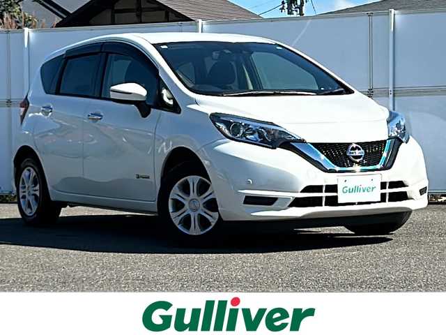日産 ノート e－パワー B FOUR 岩手県 2020(令2)年 7.8万km ホワイト エマージェンシーブレーキ　踏み間違い衝突防止アシスト　車線逸脱警告　ナビ　Bluetooth　バックカメラ　SD　前後コーナーセンサー　オートライト　スマートキー　オートハイビーム　オートエアコン　