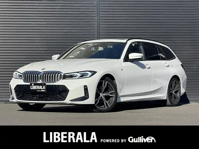ＢＭＷ ３２０ｄ xDrive ツーリング Mスポーツ 山梨県 2023(令5)年 4.5万km 白 ワンオーナー/パノラマＳＲ　/黒革シート　/シートＨ　/純正ＨＤＤナビ　/３６０カメラ　/カーブドディスプレイ　/ＡｐｐｌｅＣａｒＰｌａｙ　/ＡｎｄｒｏｉｄＡｕｔｏ　/パワーバックドア　/フットオープナー　/純正１８ＡＷ