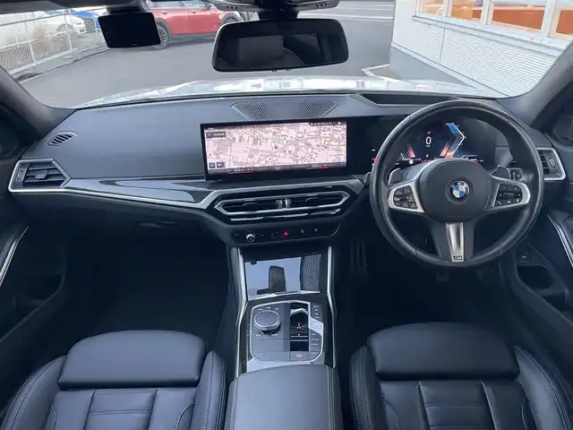 ＢＭＷ ３２０ｄ xDrive ツーリング Mスポーツ 山梨県 2023(令5)年 4.5万km 白 ワンオーナー/パノラマＳＲ　/黒革シート　/シートＨ　/純正ＨＤＤナビ　/３６０カメラ　/カーブドディスプレイ　/ＡｐｐｌｅＣａｒＰｌａｙ　/ＡｎｄｒｏｉｄＡｕｔｏ　/パワーバックドア　/フットオープナー　/純正１８ＡＷ